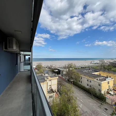 Ini And Sea View Iaki Mamaia